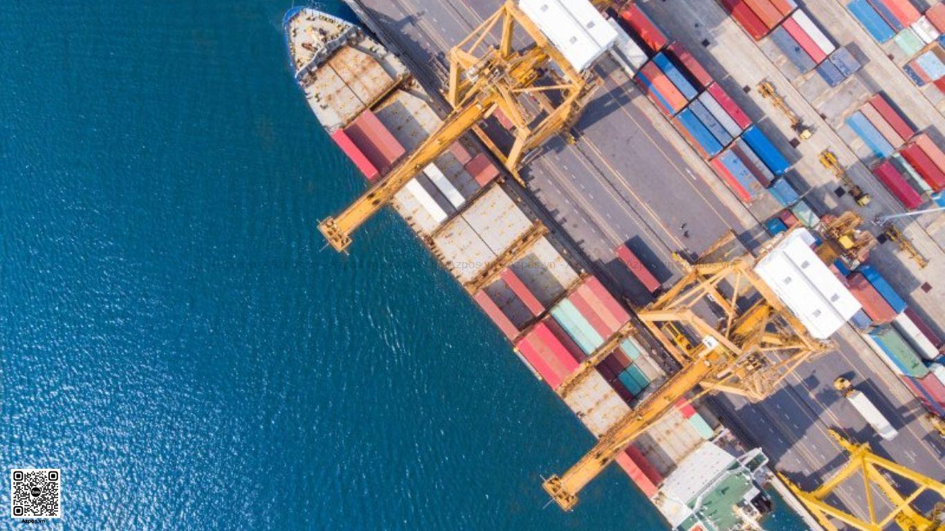 CFR trong xuất nhập khẩu là gì và CFR khác CIF như thế nào?