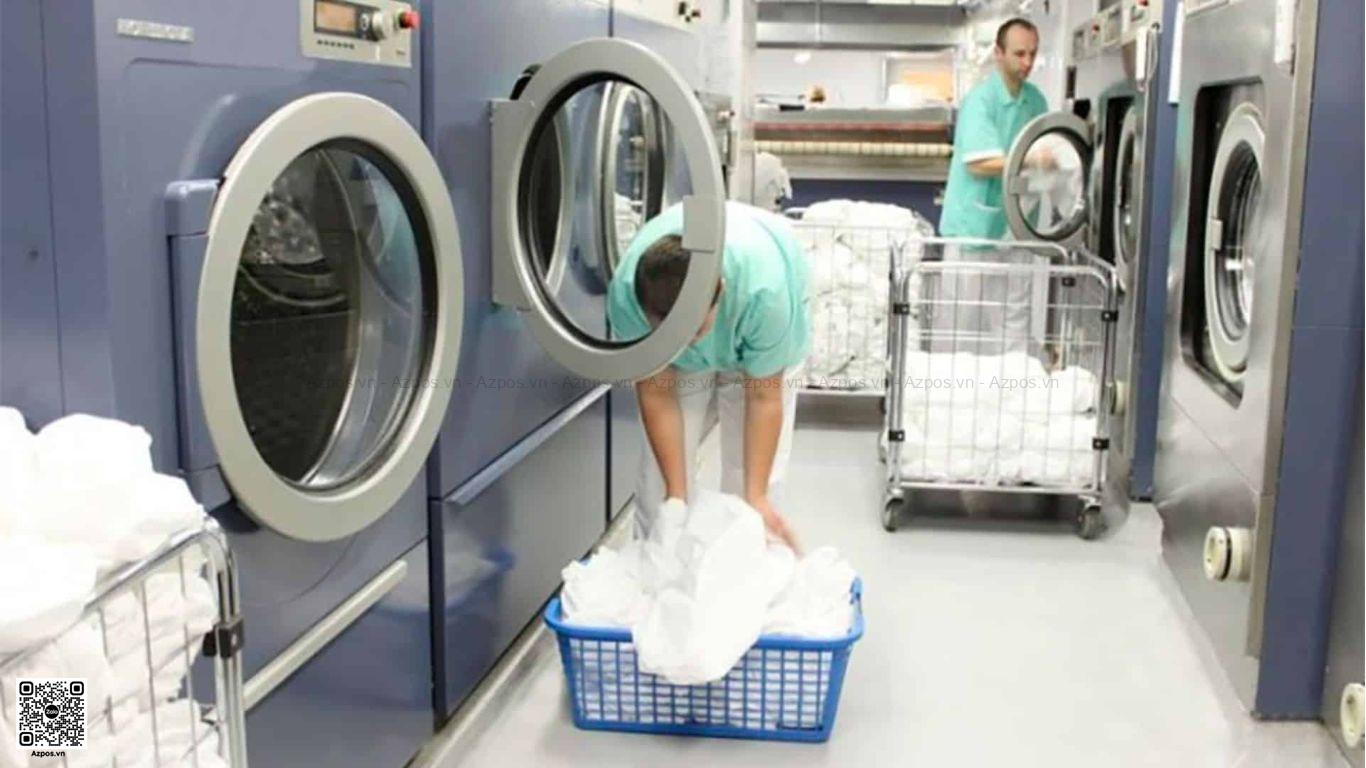 Chọn Máy Giặt Công Nghiệp Hay Máy Giặt Dân Dụng Cho Tiệm Giặt Ủi
