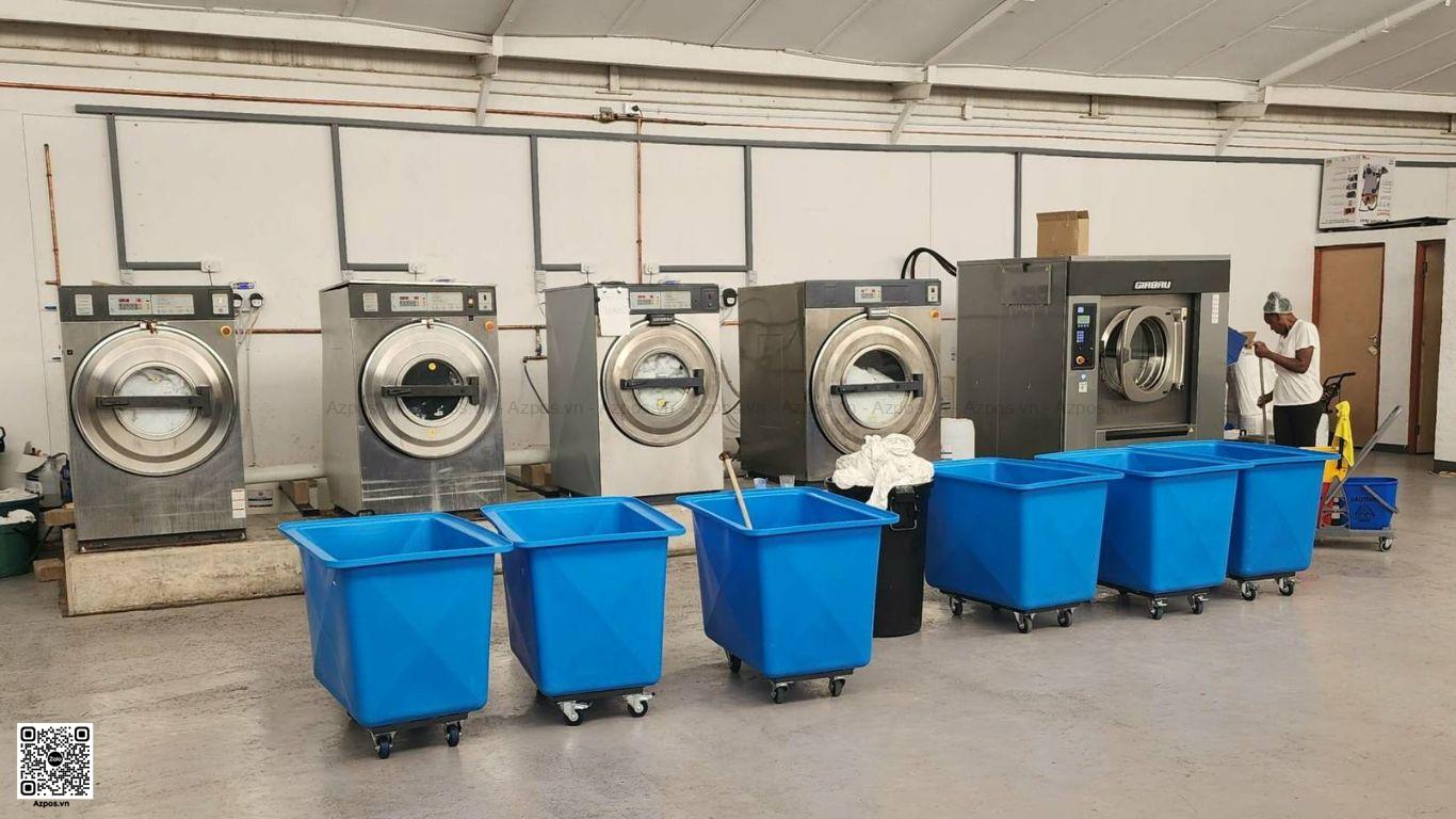 Chọn Máy Giặt Công Nghiệp Hay Máy Giặt Dân Dụng Cho Tiệm Giặt Ủi