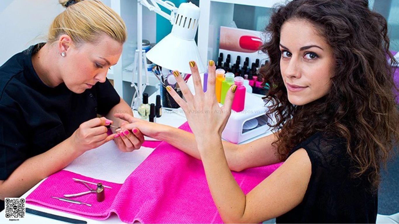 Bí Quyết Để Tạo Không Gian Tiệm Spa Nail Thu Hút Giới Trẻ