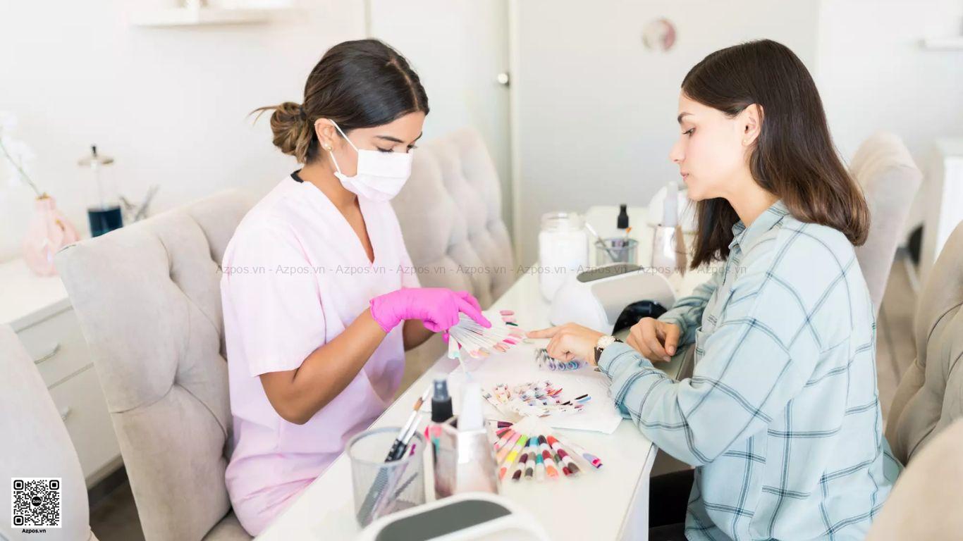 Cách Nào Để Tối Ưu Quy Trình Đào Tạo Thợ Nail Cho Tiệm Spa Nail