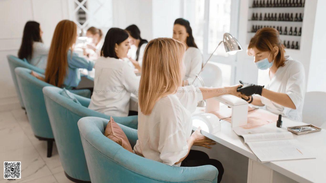 Cách Nào Để Tối Ưu Quy Trình Đào Tạo Thợ Nail Cho Tiệm Spa Nail