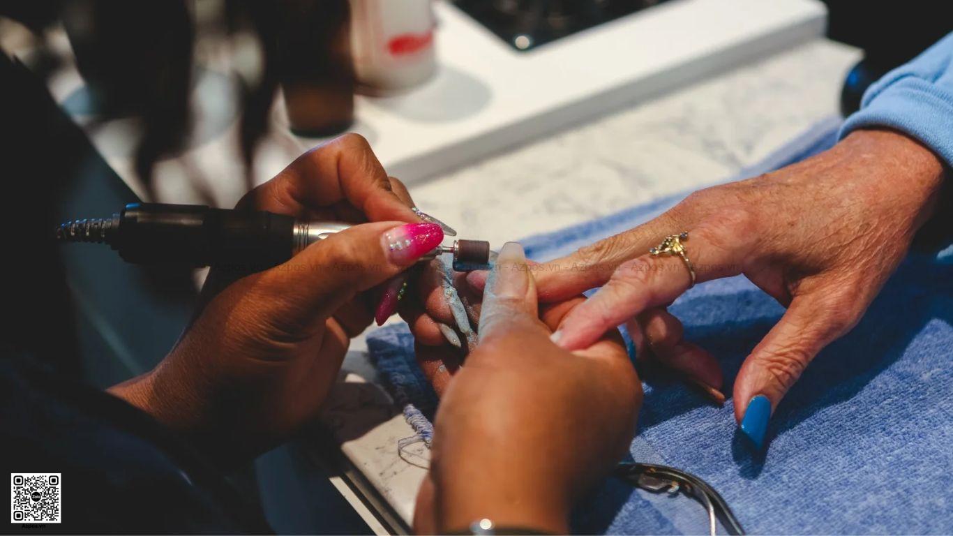 Hướng Dẫn Cách Để Giảm Thời Gian Chờ Đợi Của Khách Tại Tiệm Nail
