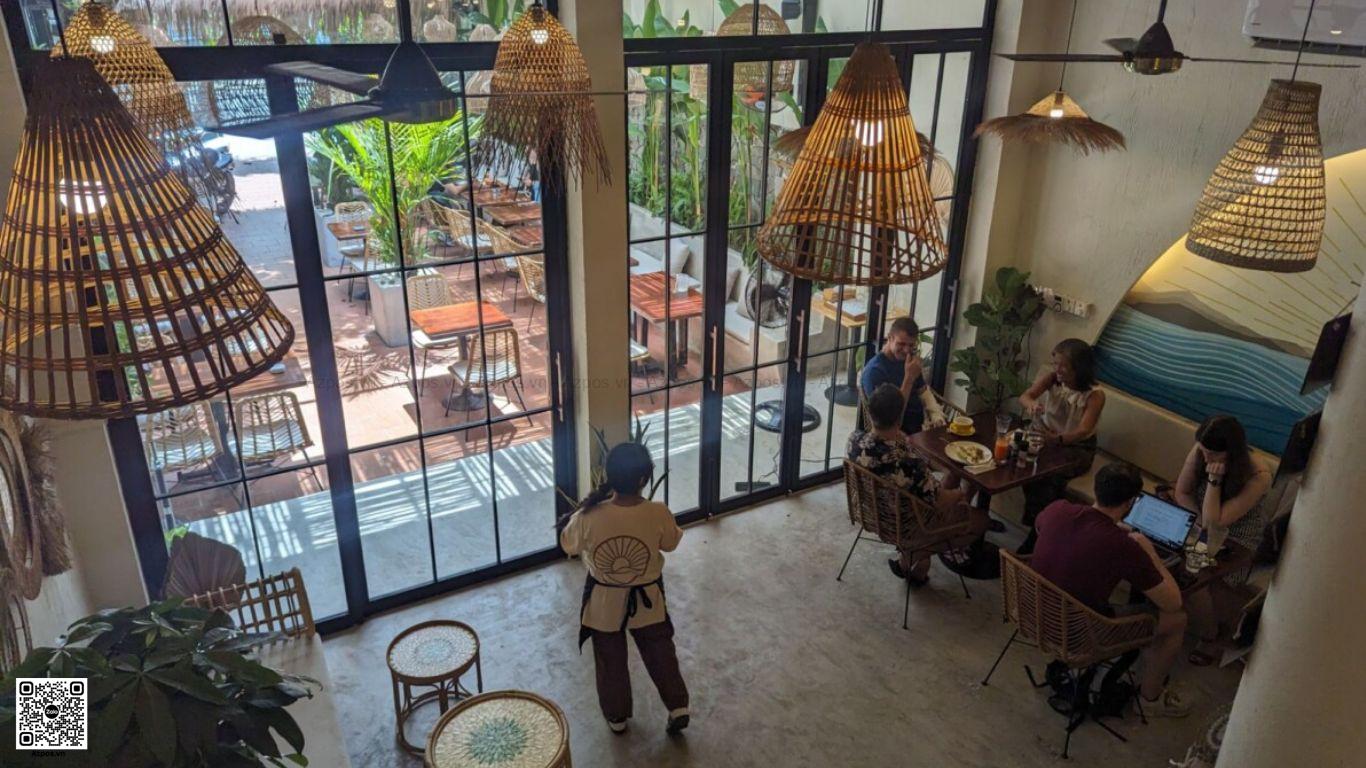 Làm Thế Nào Để Quản Lý Nhân Viên Giữ Vệ Sinh Quán Cà Phê