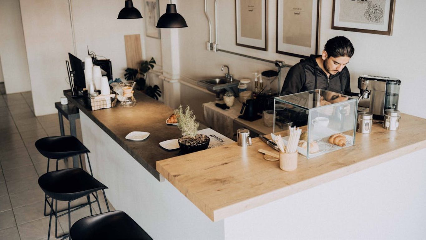 Kế Toán Đặc Thù Cho Mô Hình Nhượng Quyền Quán Cafe Như Thế Nào
