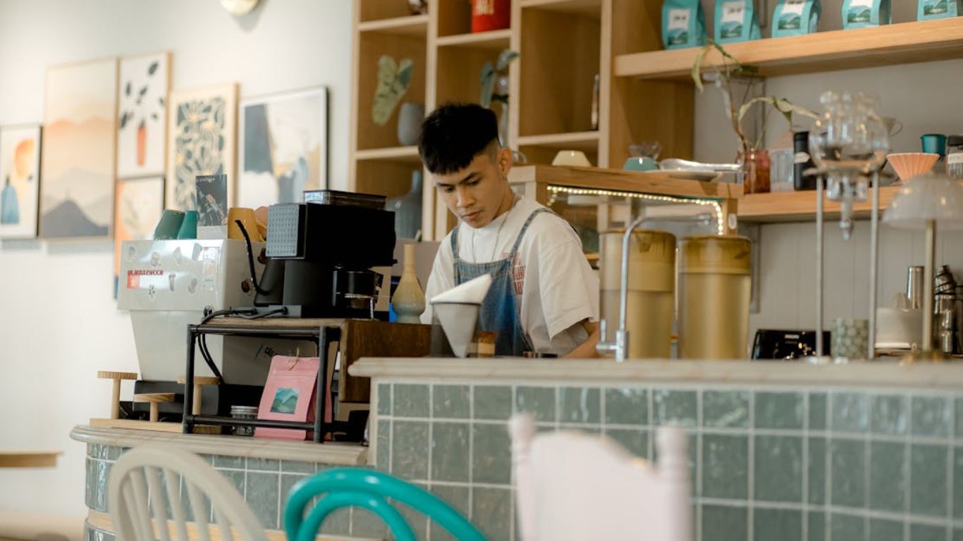 Kế Toán Đặc Thù Cho Mô Hình Nhượng Quyền Quán Cafe Như Thế Nào