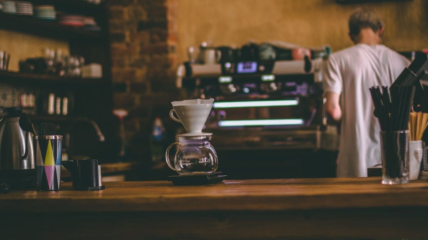 Kế Toán Đặc Thù Cho Mô Hình Nhượng Quyền Quán Cafe Như Thế Nào