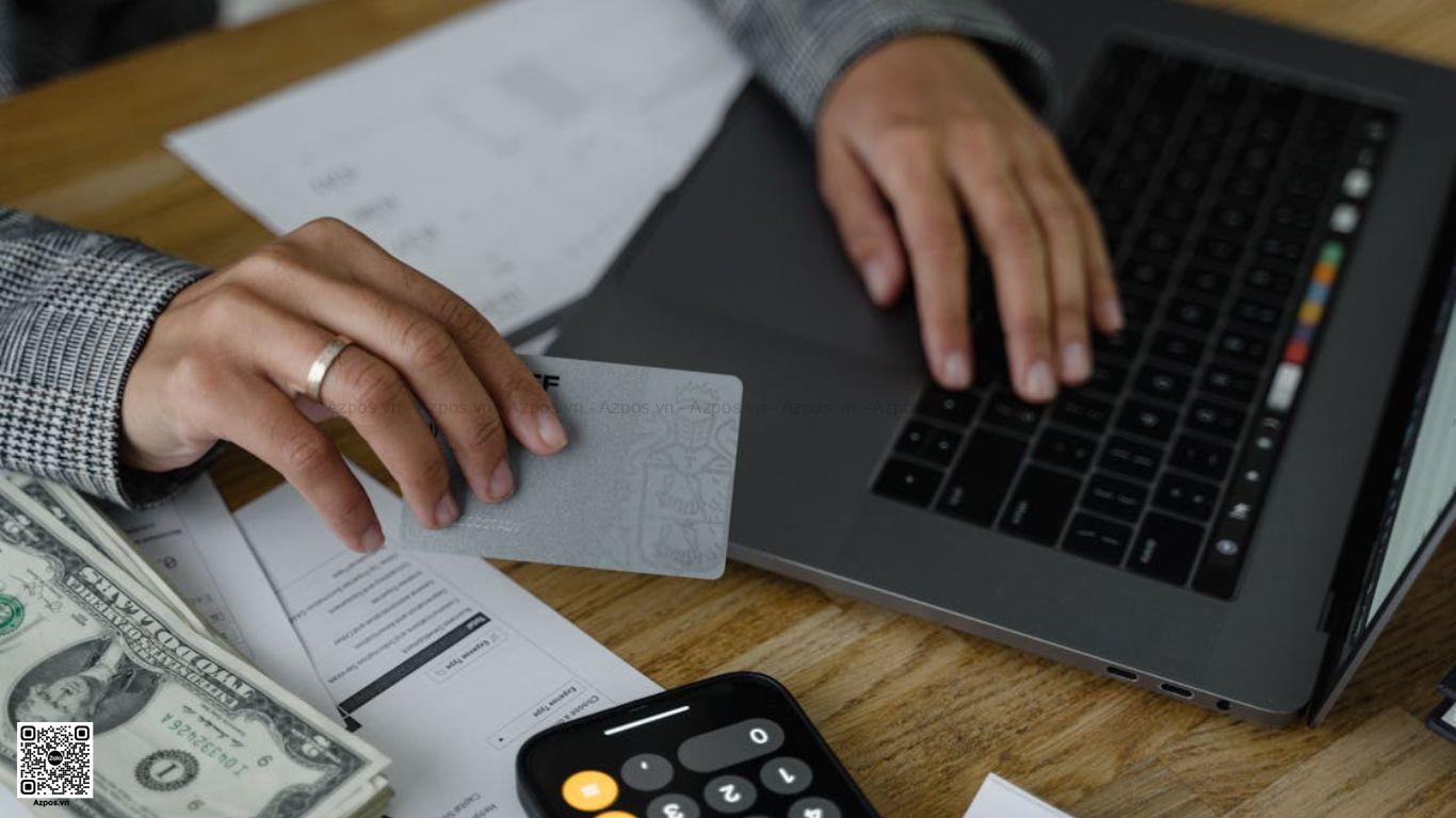 Bán Shopee Có Nên Kết Nối Tài Khoản Ngân Hàng Ngay Khi Mở Shop