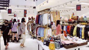 Hướng dẫn Cách cúng khai trương shop quần áo cửa hàng