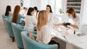 Cách Nào Để Tối Ưu Quy Trình Đào Tạo Thợ Nail Cho Tiệm Spa Nail