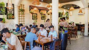 Hướng Dẫn Cách Mở Quán Ăn Vừa Và Nhỏ Với Chi Phí Thấp Hiệu Quả