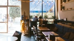 Chủ Quán Cafe Phải Nộp Những Loại Thuế Nào Hàng Tháng