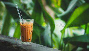 Quầy thu ngân quán trà sữa sử dụng POS để xử lý order nhanh